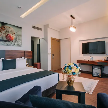 Hotel Peerless 3*