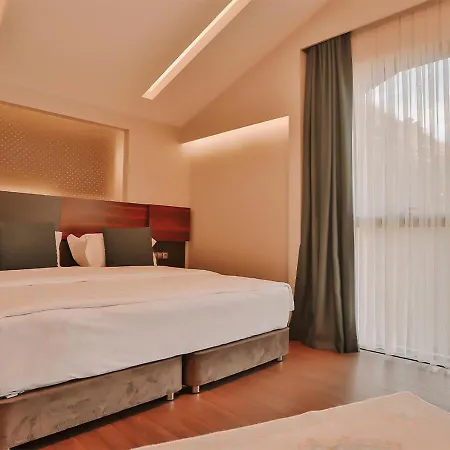 Peerless 3*