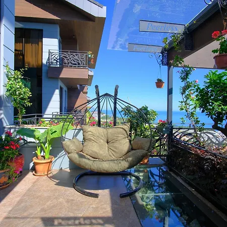 Peerless Hotel 3*