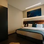 بيرليس فيلاز