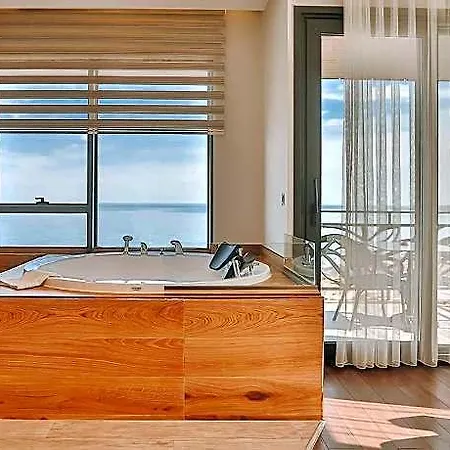 Peerless 3* Trabzon