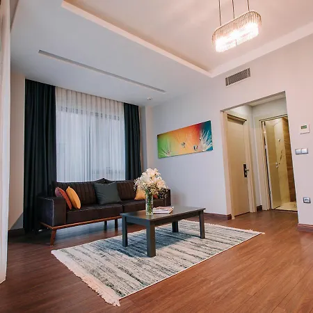 بيرليس فيلاز 3*