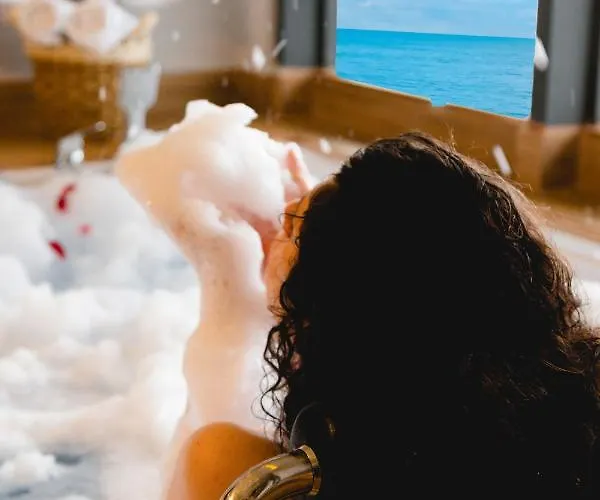 فندق بيرليس فيلاز 3*