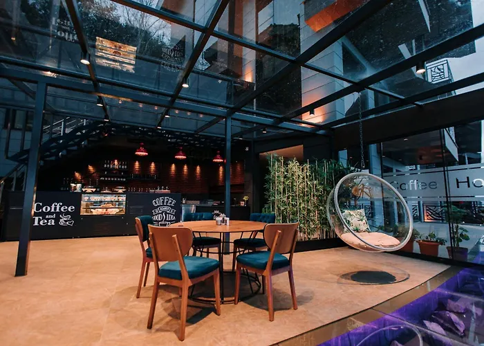 بيرليس فيلاز 3*