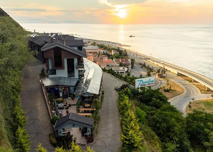 فندق بيرليس فيلاز